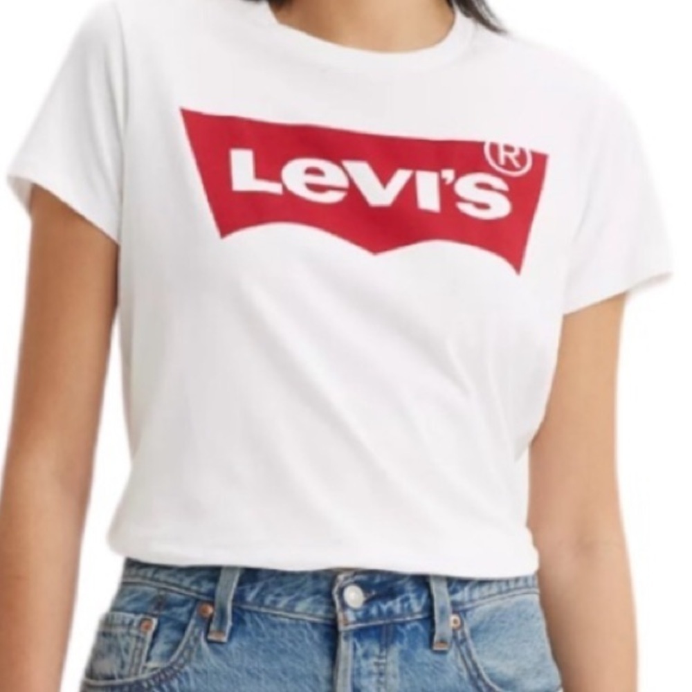 Levi’s Tee Shirt Size S - Picture 1 of 9